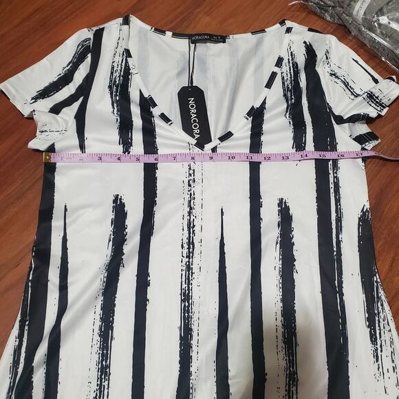 Noracora NWT Black White Abstract Mini Swing Shirt Slit Dress Womens Size Small - Picture 7 of 9